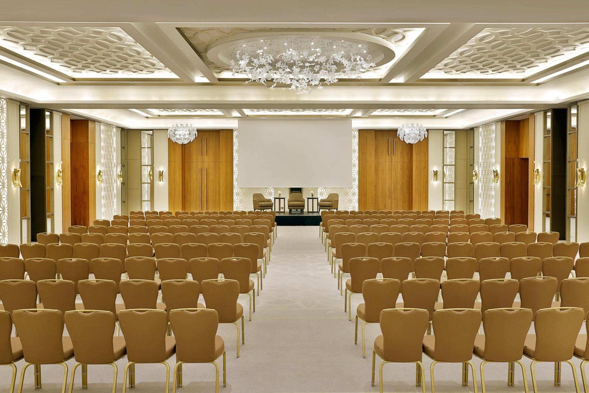 Sheraton Astana Hotel Zewnętrze zdjęcie The ballroom