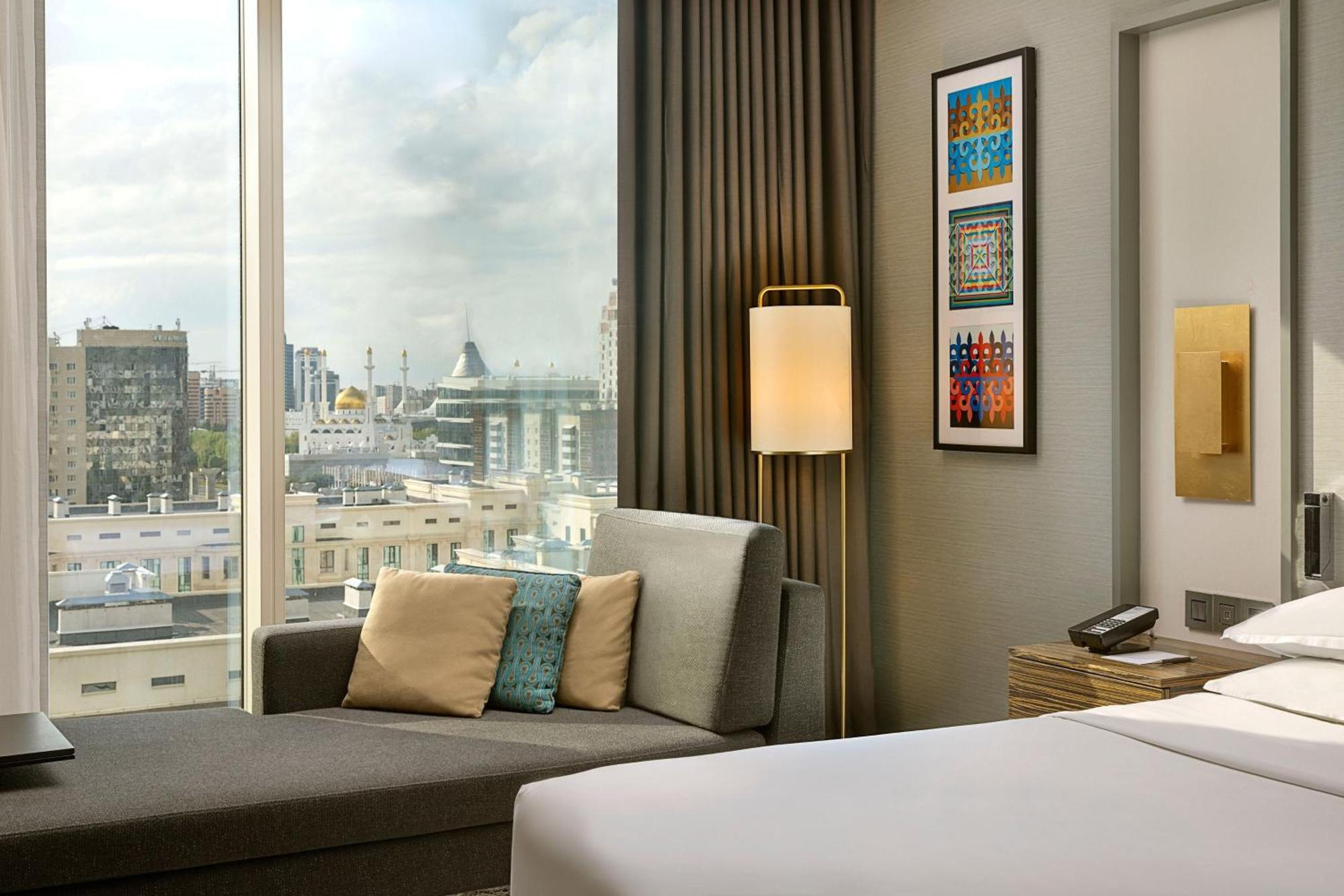 Sheraton Astana Hotel Zewnętrze zdjęcie