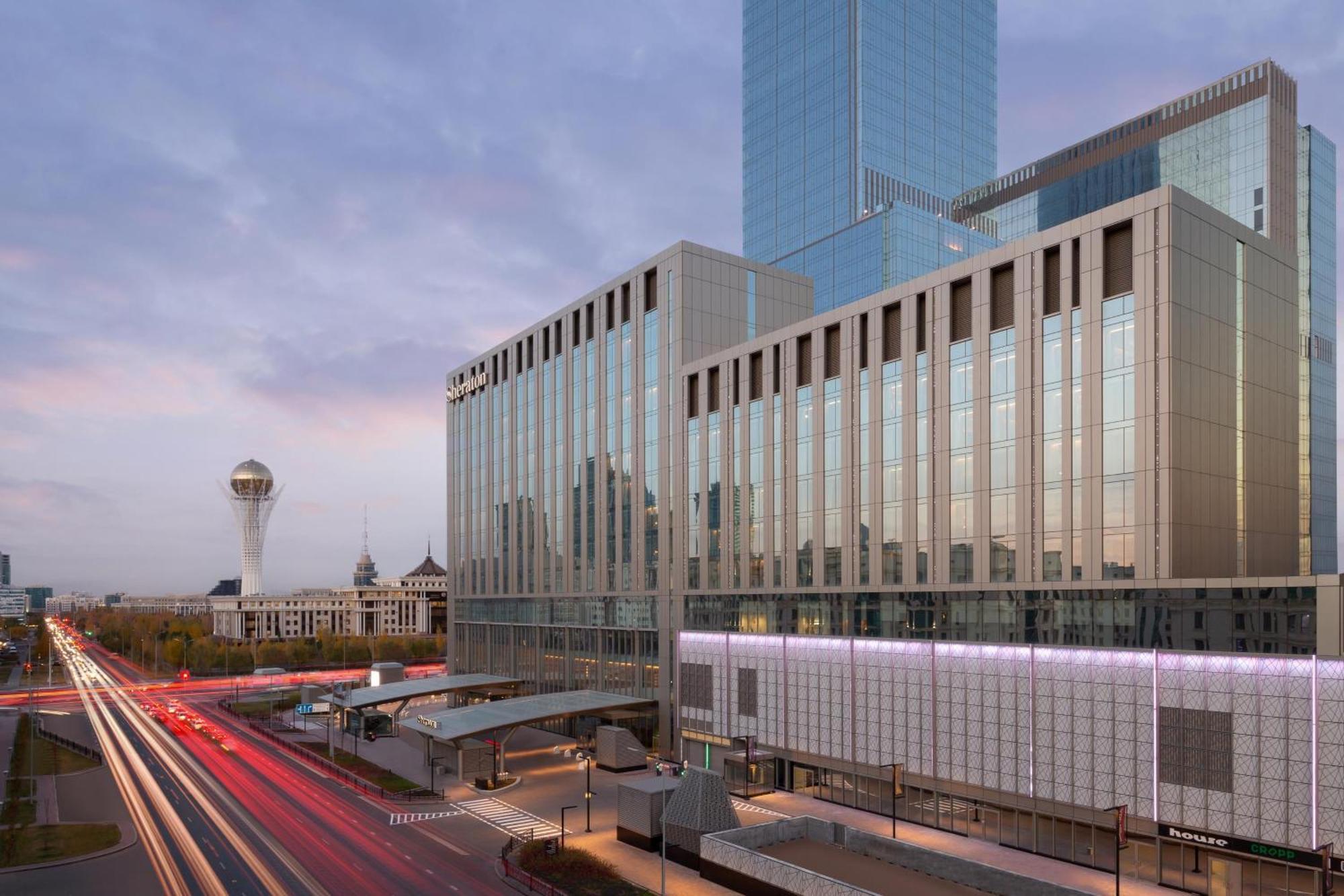 Sheraton Astana Hotel Zewnętrze zdjęcie The new terminal
